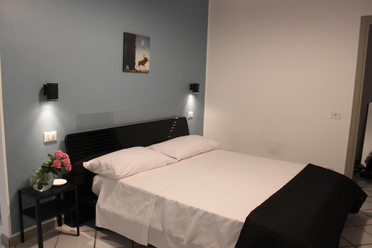 Casa Luna - Accomodation In Santa Maria Maggiore 로마 외부 사진