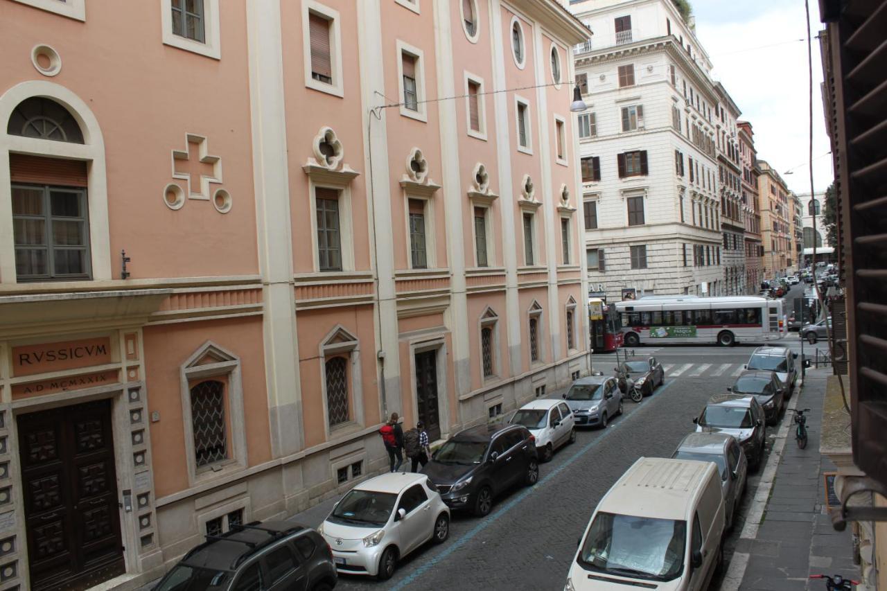Casa Luna - Accomodation In Santa Maria Maggiore 로마 외부 사진