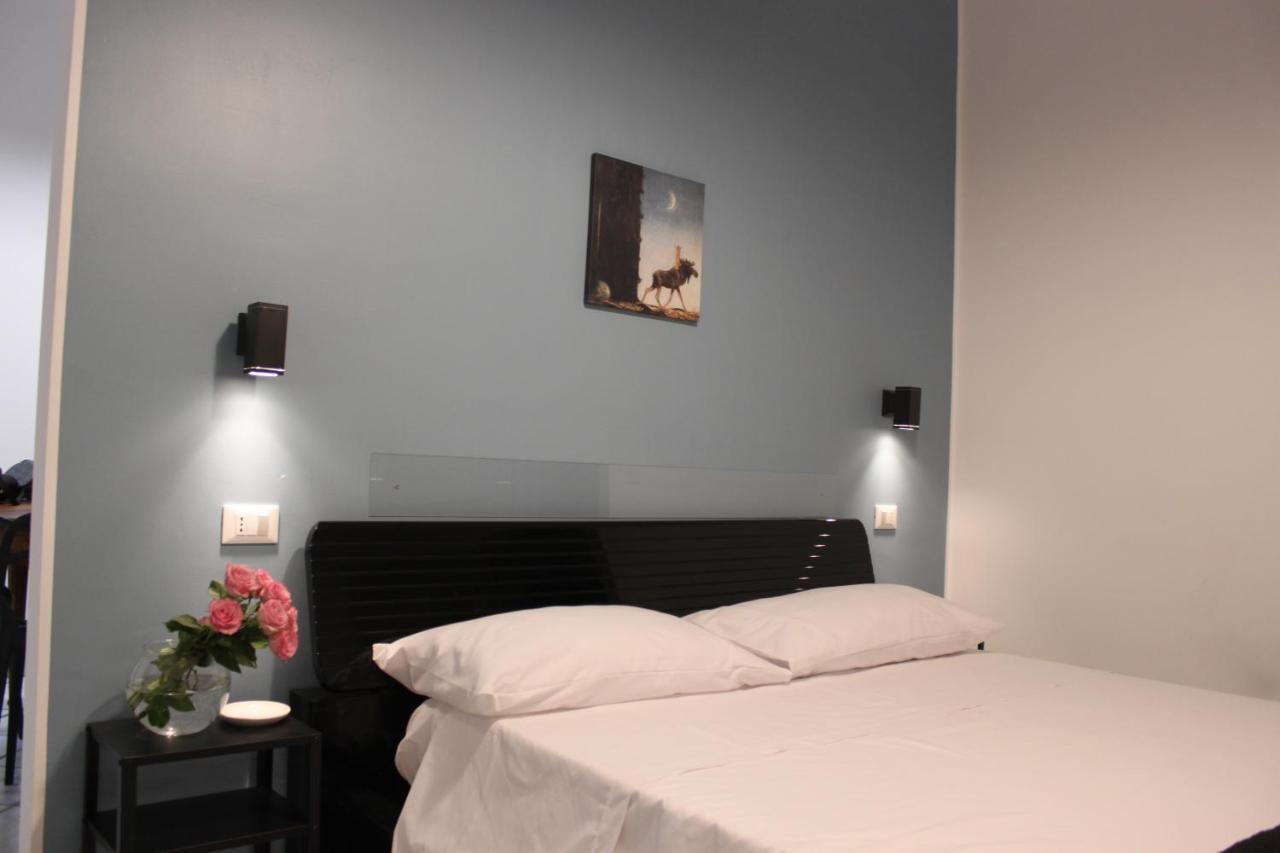 Casa Luna - Accomodation In Santa Maria Maggiore 로마 외부 사진