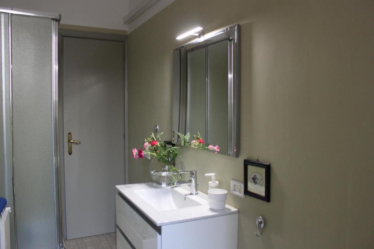Casa Luna - Accomodation In Santa Maria Maggiore 로마 외부 사진